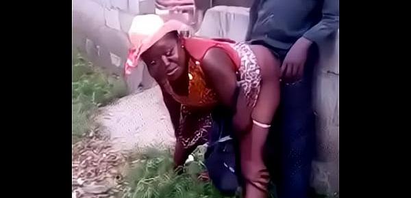  Les femmes bassa et douala le mbit vous a koi... - Les Enfoirés 237.MP4